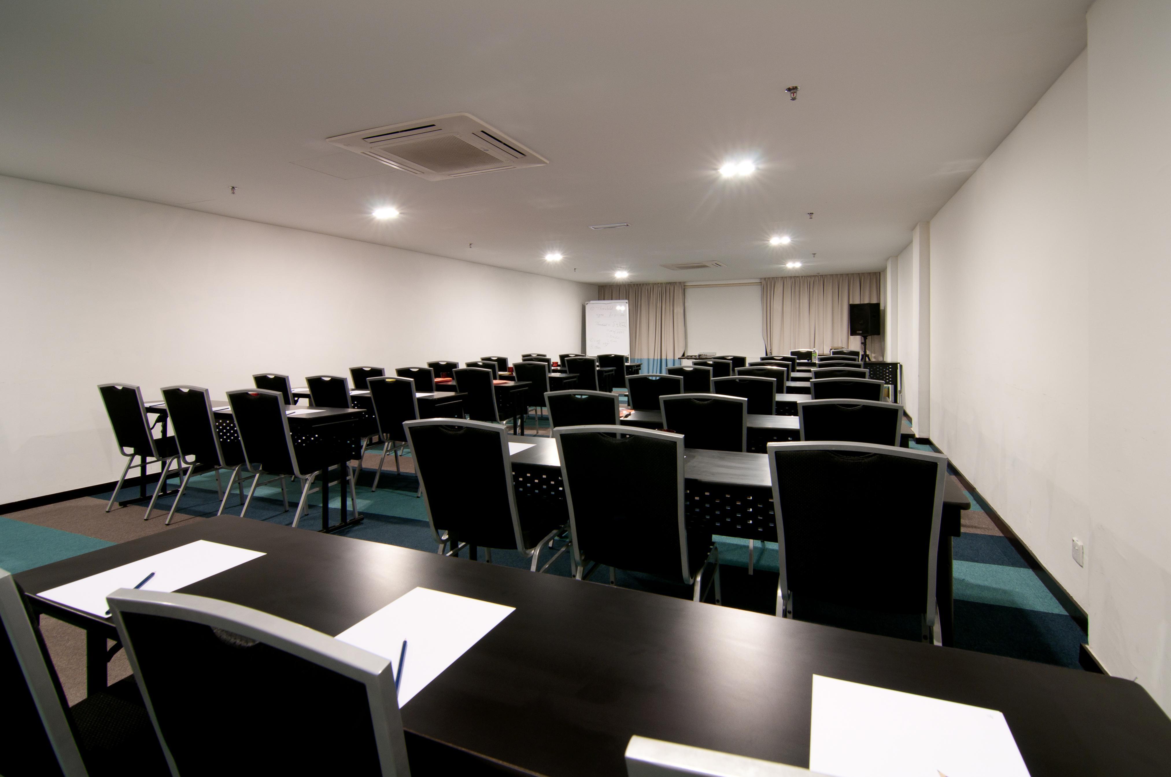 Citrus By Compass Hospitality 4*